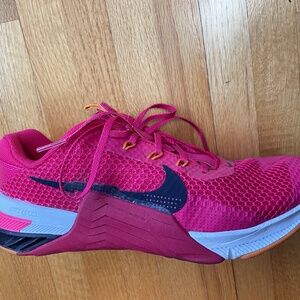Nike Metcon 7 Rush Pink White Orange Training Crossfit Shoe Womens 8